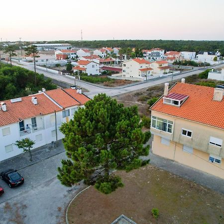 アヴェイロApartamento Encantador Perto Da Praia, Em Sao Jacintoアパートメント エクステリア 写真
